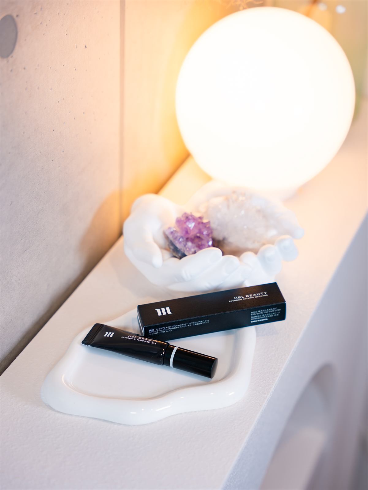 HBL BEAUTY 天然石ディスプレイと商品